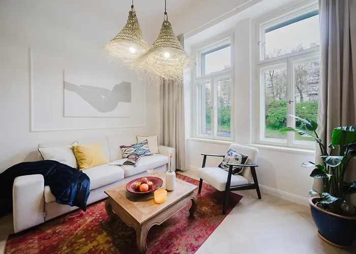Days - Boho One-bedroom With Netflix In Vinohrady Apartamento Praga